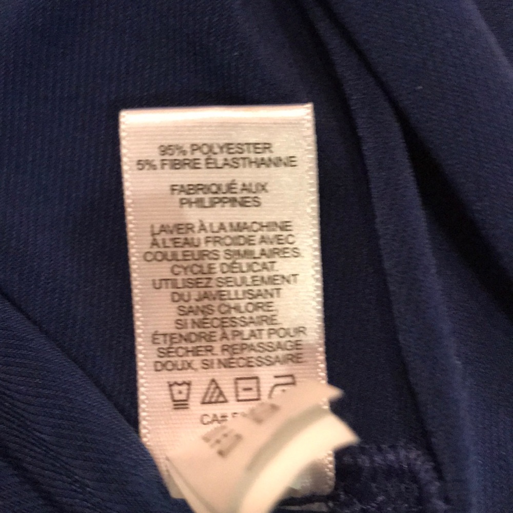 Express Navy Knit Halter SZ: Small - Picture 6 of 6